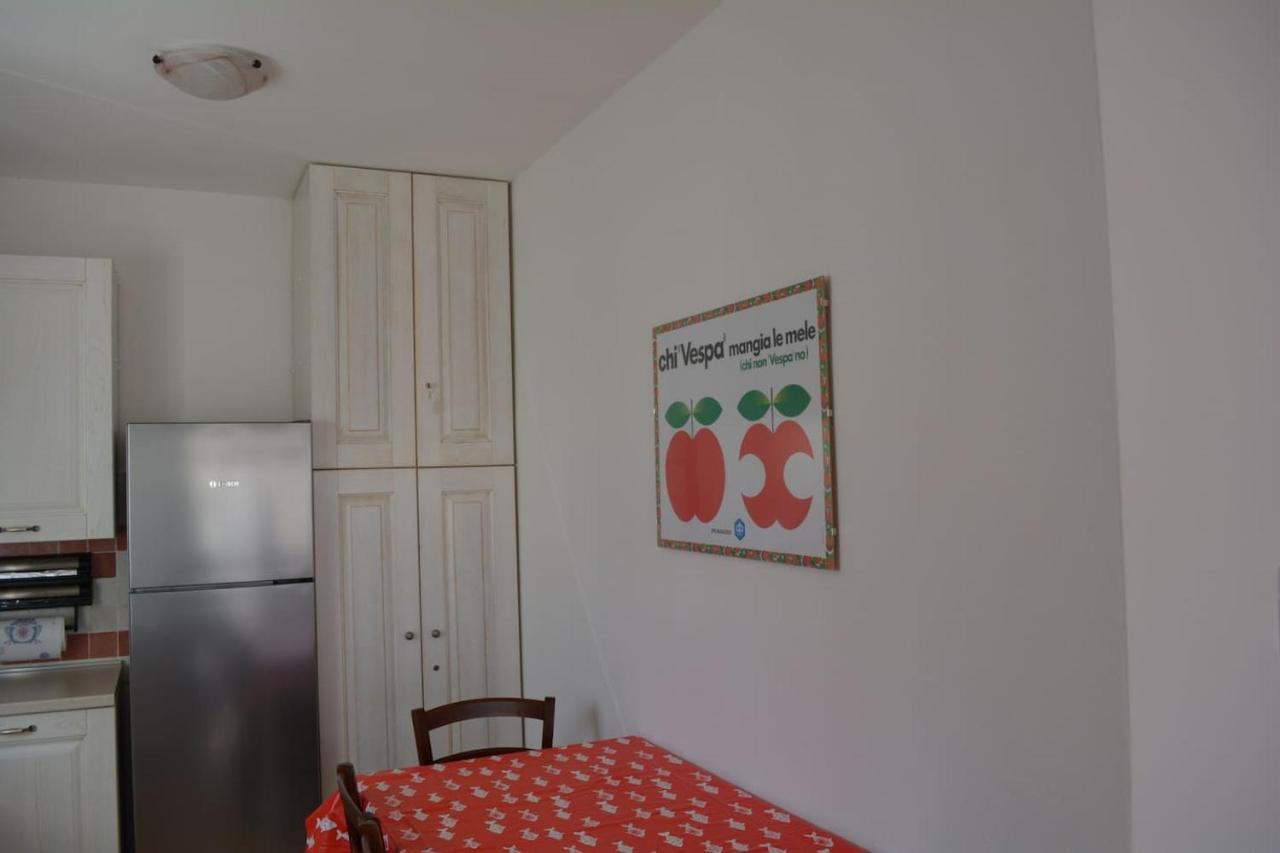 Casa Della Vespa Orosei Exteriör bild